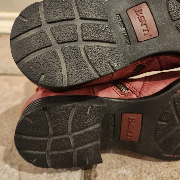 BORN McMillan Strappy Red Ankle Moto Boots Women's Size 7.5 - Picture 12 of 13